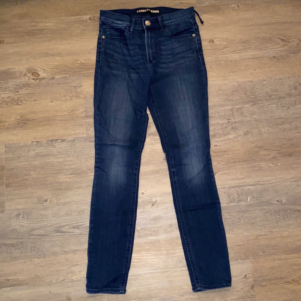 Express blue jeans
